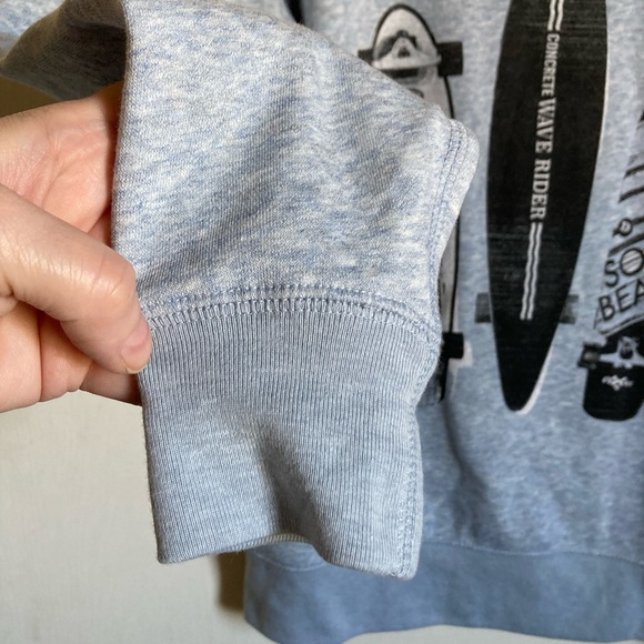 🌞The Children’s Place Gray Skateboard Graphic Long Sleeve Sweatshirt - Picture 6 of 7